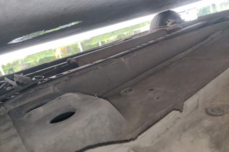 Used Chevrolet Cruze 2012 1.6L SL MT Chassis Front Right