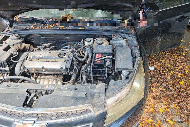 Used Chevrolet Cruze 2012 1.6L SE Automatic Engine Bay Left