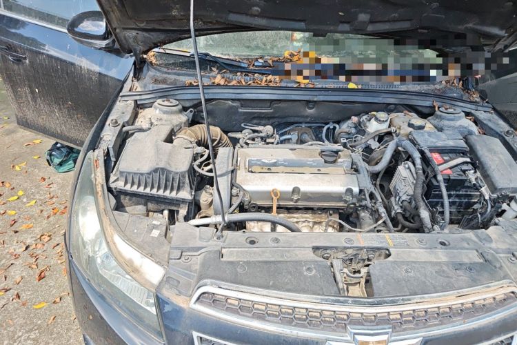 Used Chevrolet Cruze 2012 1.6L SE Automatic Engine Bay Right