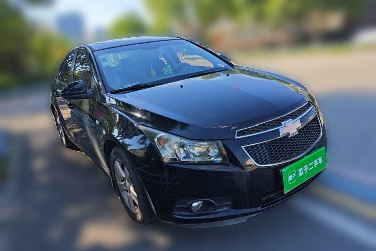 Used Chevrolet Cruze 2012 1.6L SE MT Front Right 45 Deg