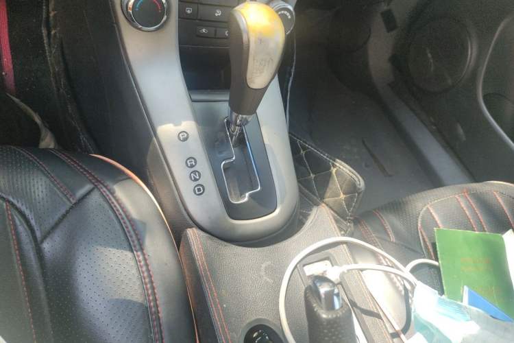 Used Chevrolet Cruze 2012 1.6L SL Grand Edition Automatic Gear Lever