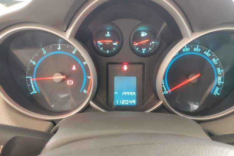 Used Chevrolet Cruze 2012 1.6L SE MT Instrument Cluster