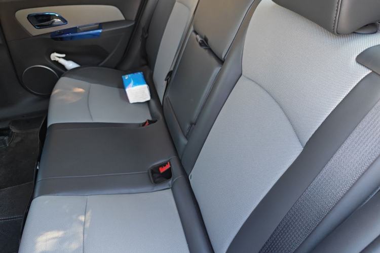 Used Chevrolet Cruze 2012 1.6L SE MT Left Rear Seat