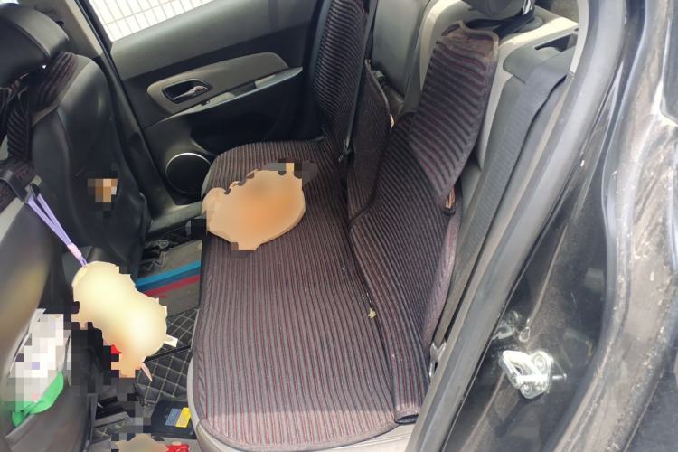 Used Chevrolet Cruze 2012 1.6L SE MT Left Rear Seat