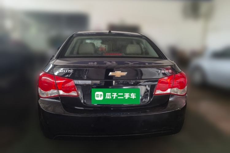 Used Chevrolet Cruze 2012 1.8L SE AT Rear