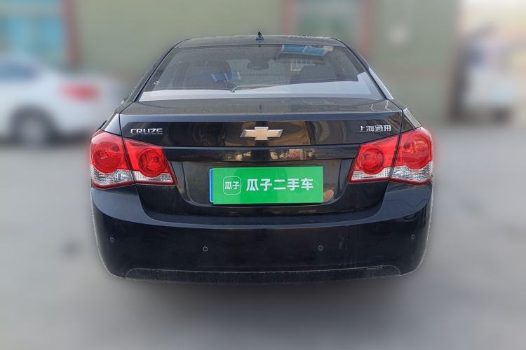 Used Chevrolet Cruze 2012 1.8L SE AT Rear