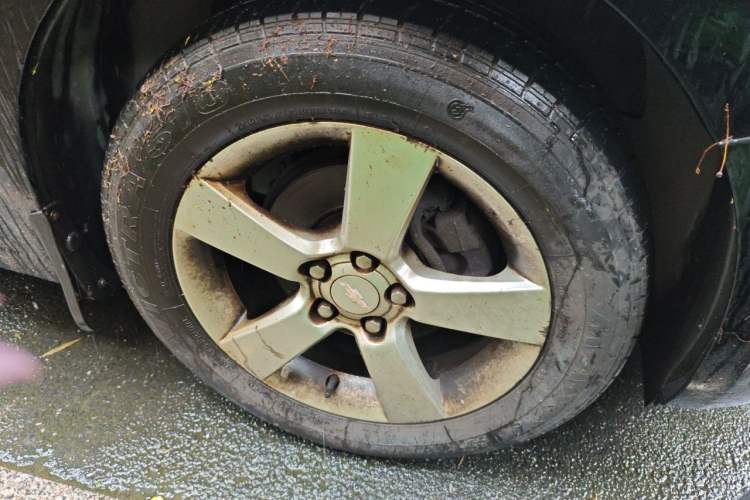 Used Chevrolet Cruze 2012 1.6L SE Automatic Right Front Wheel Hub