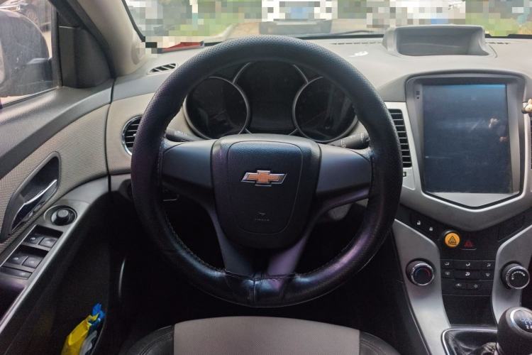 Used Chevrolet Cruze 2012 1.6L SE MT Steering Wheel