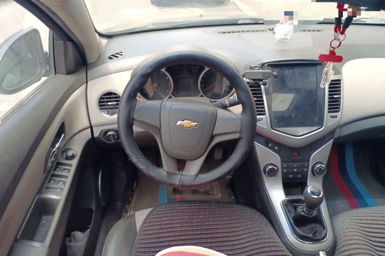 Used Chevrolet Cruze 2012 1.6L SE MT Steering Wheel