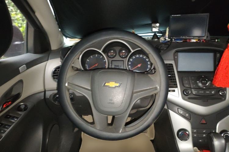 Used Chevrolet Cruze 2012 1.6L SL Grand Edition Automatic Steering Wheel