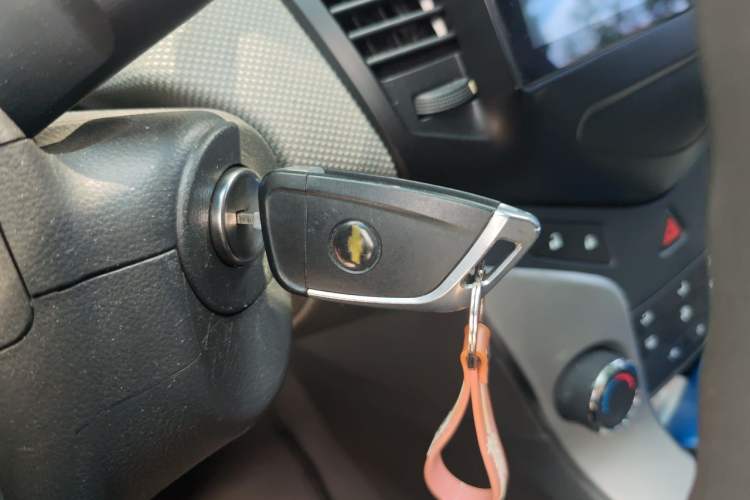 Used Chevrolet Cruze 2012 1.8L SE AT Vehicle Key