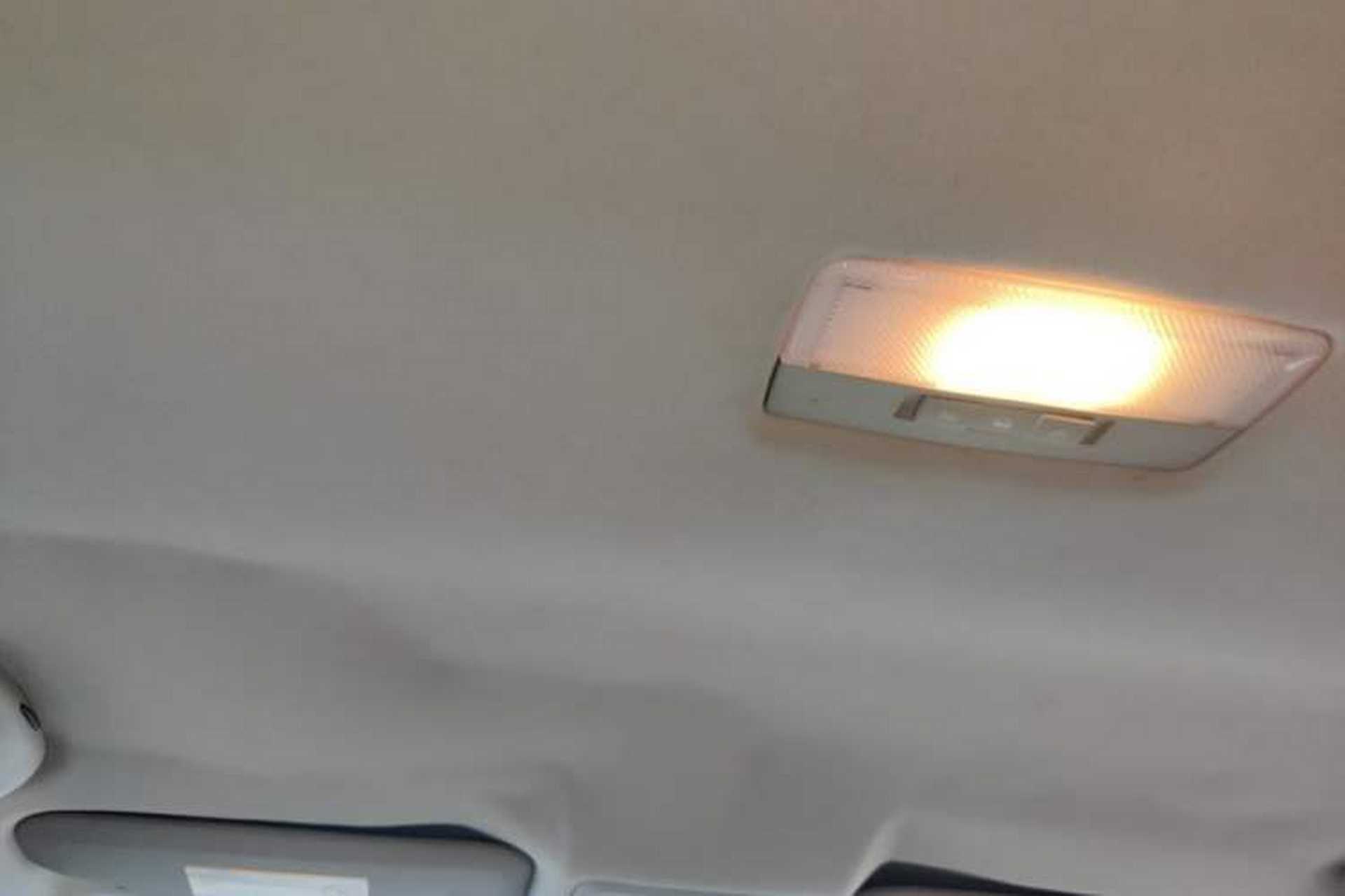 Used Chevrolet Cruze 2012 1.6L SL MT Headliner