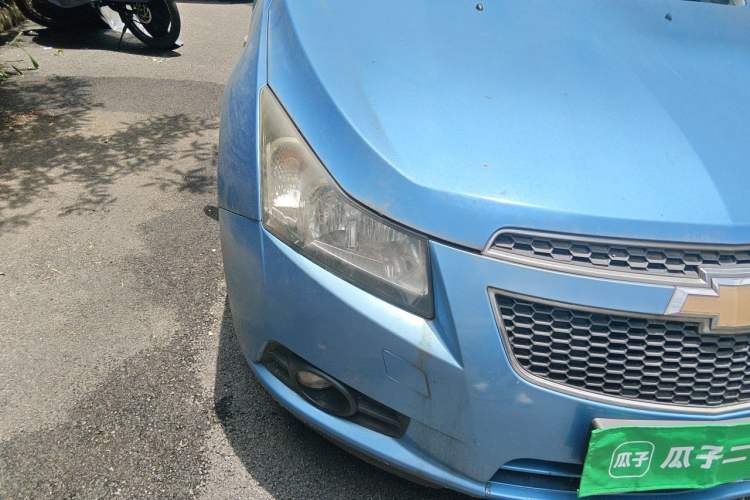 Used Chevrolet Cruze 2012 1.6L SE MT Right Front Headlight