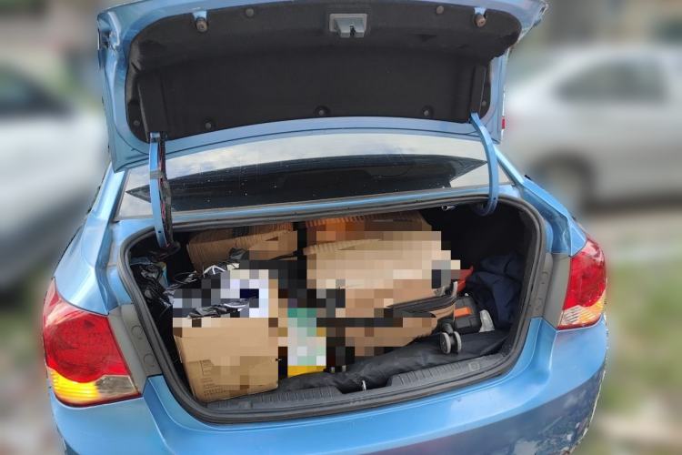 Used Chevrolet Cruze 2012 1.6L SL MT Trunk