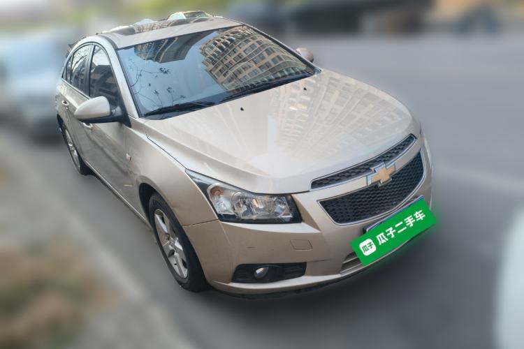 Used Chevrolet Cruze 2012 1.8L SE AT Front Right 45 Deg