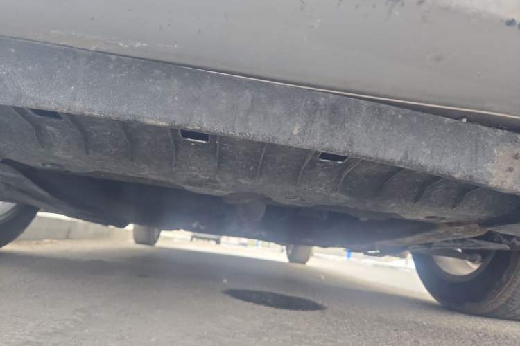 Used Chevrolet Cruze 2012 1.6L SL Grand Edition Manual Transmission Chassis Front