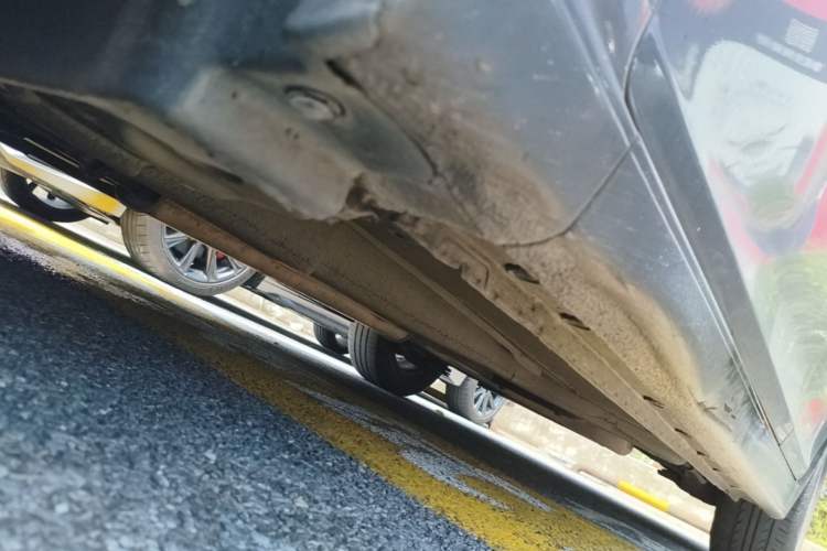 Used Chevrolet Cruze 2012 1.8L SE AT Chassis Front Left