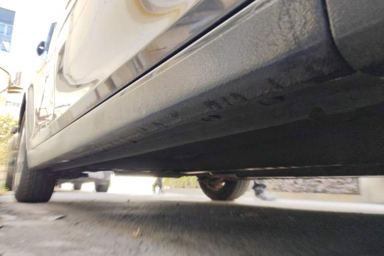 Used Chevrolet Cruze 2012 1.8L SE AT Chassis Front Right