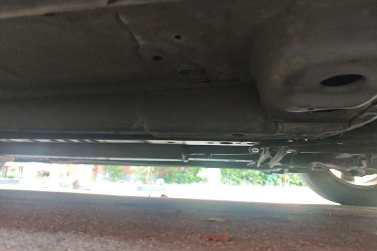 Used Chevrolet Cruze 2012 1.6L SE MT Chassis Front Right