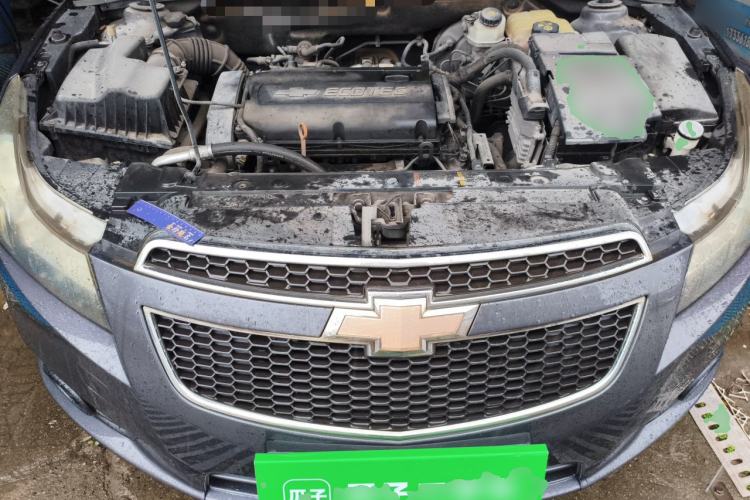 Used Chevrolet Cruze 2012 1.6L SL MT Engine Bay