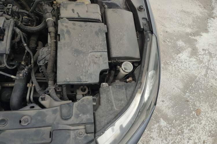 Used Chevrolet Cruze 2012 1.8L SE AT Engine Bay Left