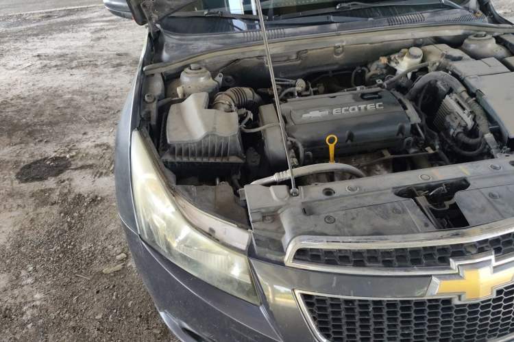 Used Chevrolet Cruze 2012 1.6L SE Automatic Engine Bay Right