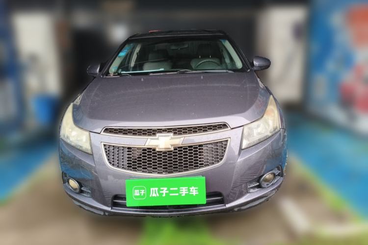 Used Chevrolet Cruze 2012 1.6L SL MT Front