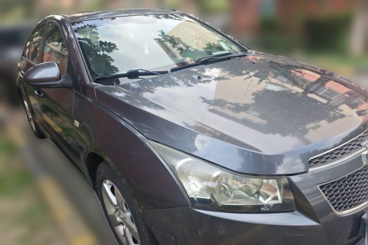 Used Chevrolet Cruze 2012 1.6L SE MT Front Right 45 Deg