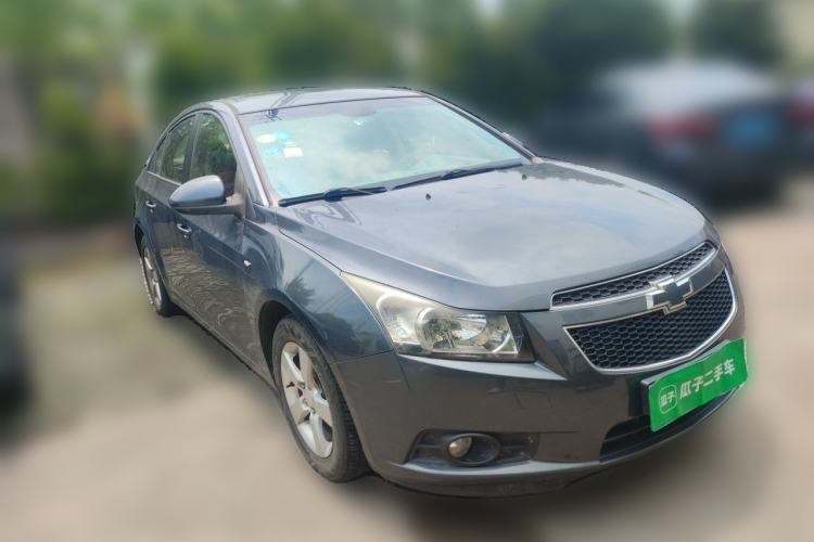 Used Chevrolet Cruze 2012 1.6L SL MT Front Right 45 Deg