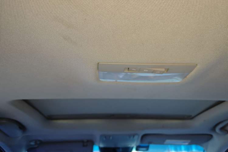 Used Chevrolet Cruze 2012 1.6L SE MT Headliner