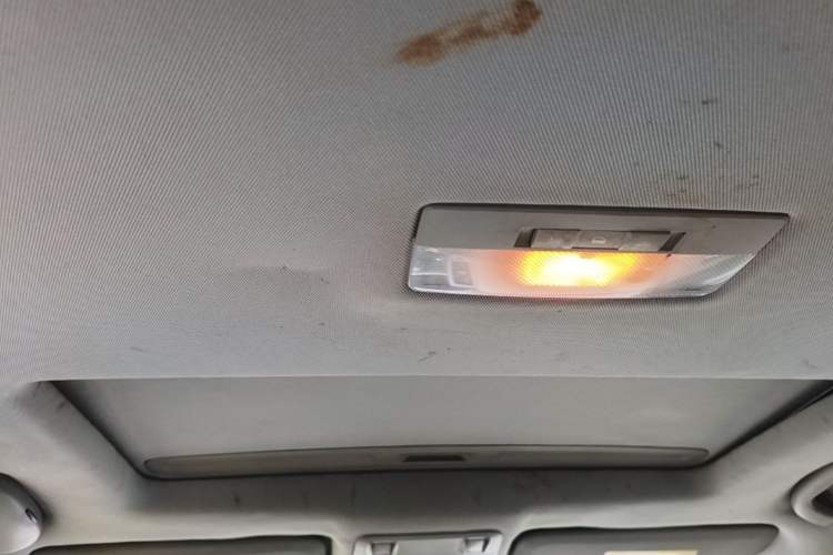 Used Chevrolet Cruze 2012 1.8L SE AT Headliner