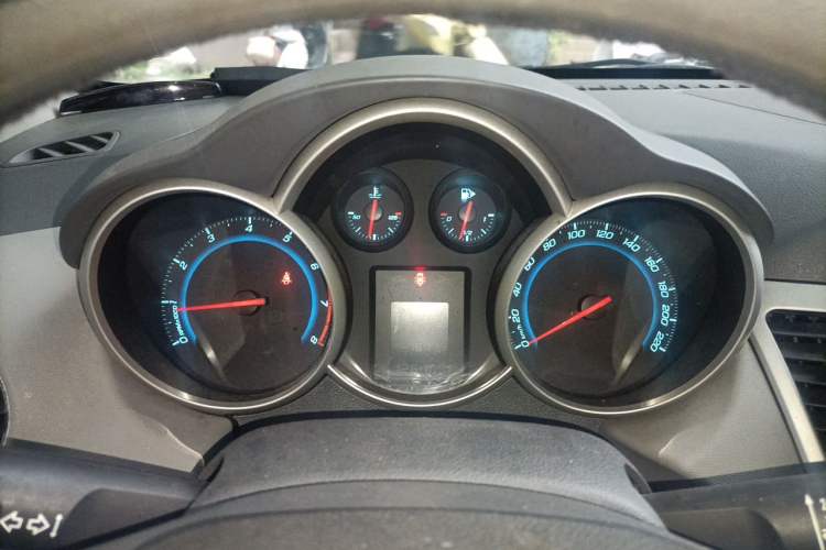 Used Chevrolet Cruze 2012 1.6L SL Grand Edition Automatic Instrument Cluster