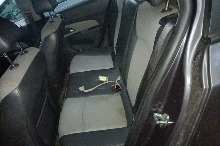 Used Chevrolet Cruze 2012 1.6L SL Grand Edition Automatic Left Rear Seat