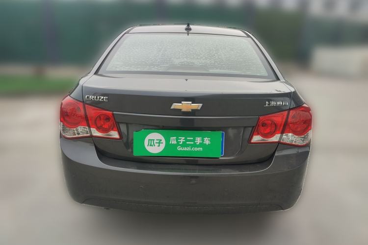 Used Chevrolet Cruze 2012 1.8L SE AT Rear