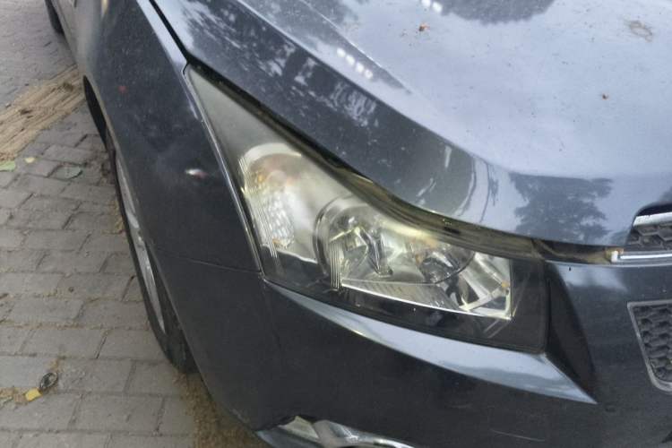 Used Chevrolet Cruze 2012 1.6L SE MT Right Front Headlight
