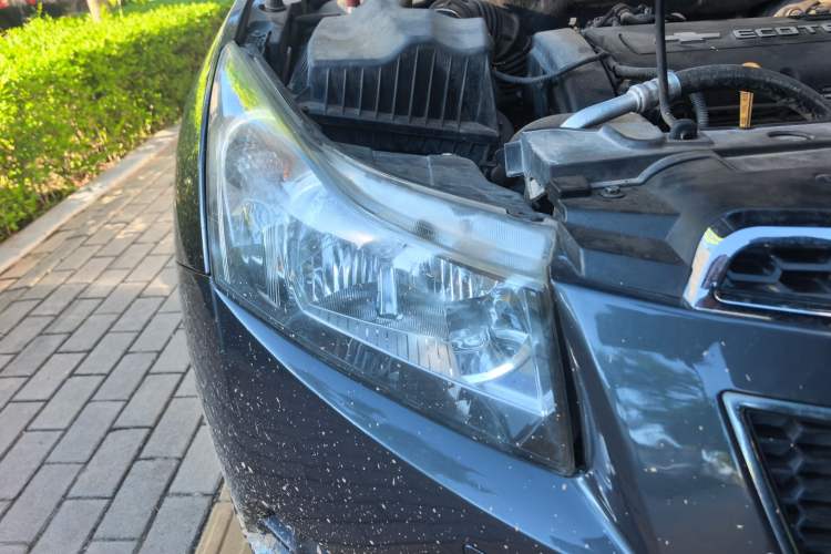Used Chevrolet Cruze 2012 1.6L SL MT Right Front Headlight
