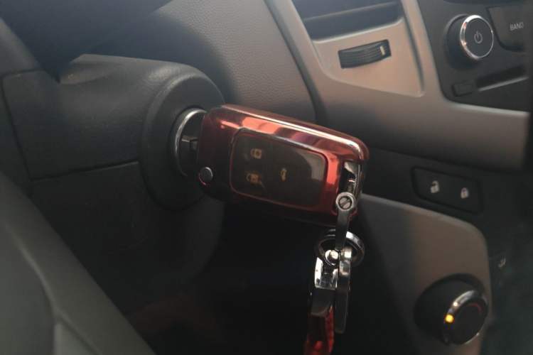 Used Chevrolet Cruze 2012 1.6L SL MT Vehicle Key
