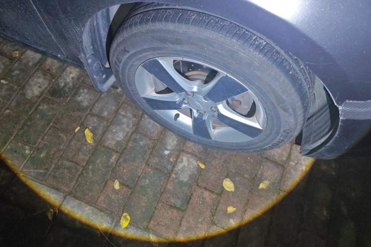 Used Chevrolet Cruze 2012 1.6L SE Automatic Right Front Wheel Hub