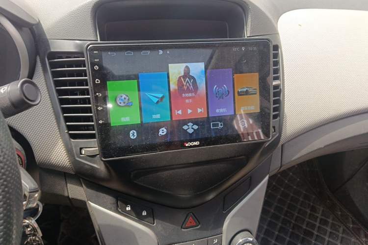 Used Chevrolet Cruze 2012 1.8L SE AT Audio And AC Panel