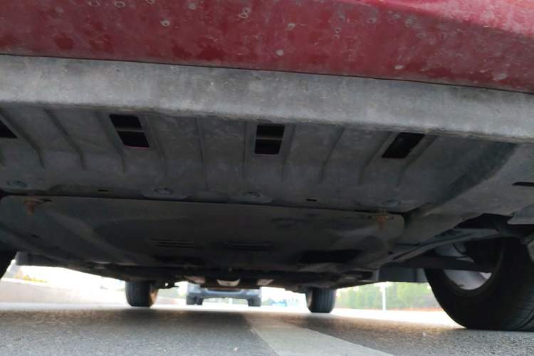 Used Chevrolet Cruze 2012 1.6L SL Grand Edition Manual Transmission Chassis Front