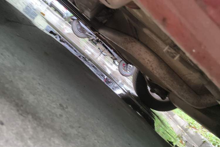 Used Chevrolet Cruze 2012 1.6L SE MT Chassis Front Left