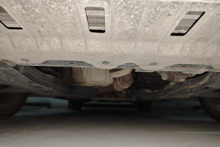 Used Chevrolet Cruze 2012 1.8L SX Automatic Transmission Chassis Front