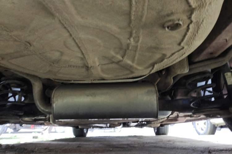 Used Chevrolet Cruze 2012 1.6L SL Grand Edition Manual Transmission Chassis Rear