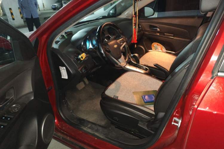 Used Chevrolet Cruze 2012 1.8L SX Automatic Transmission Driver Seat