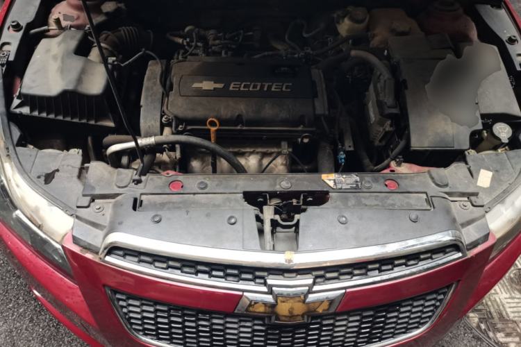 Used Chevrolet Cruze 2012 1.6L SL MT Engine Bay