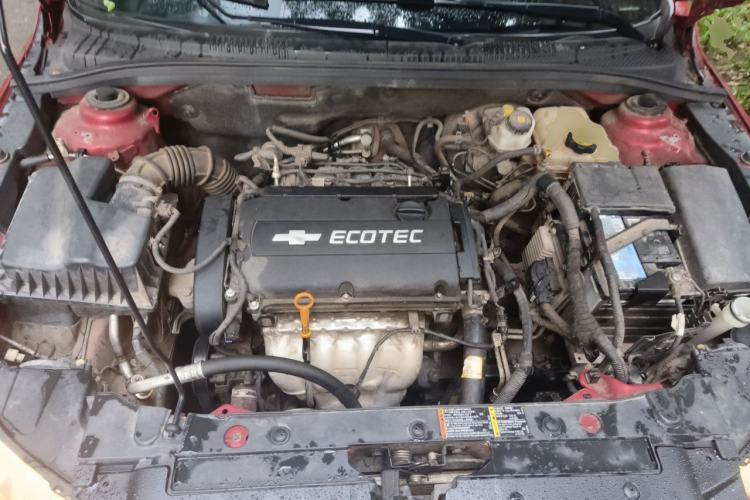 Used Chevrolet Cruze 2012 1.8L SE AT Engine Bay