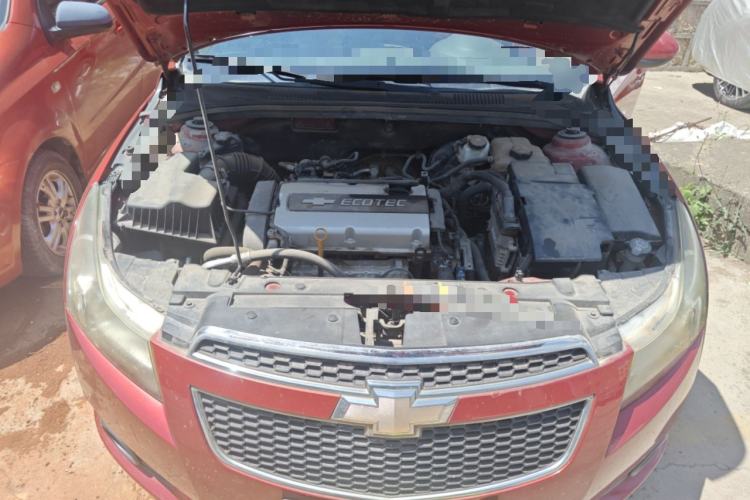 Used Chevrolet Cruze 2012 1.6L SE MT Engine Bay