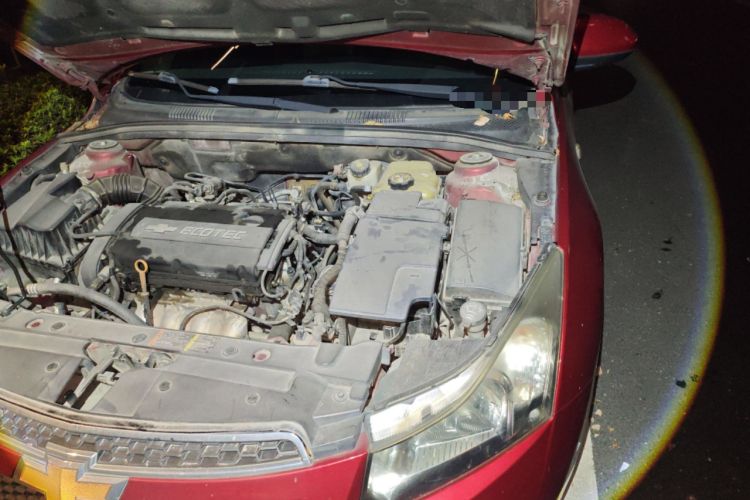 Used Chevrolet Cruze 2012 1.6L SL Grand Edition Automatic Engine Bay Left
