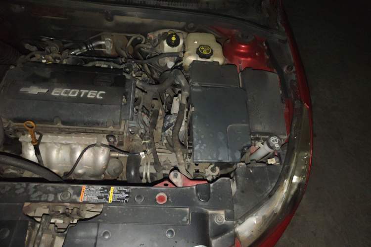 Used Chevrolet Cruze 2012 1.6L SE Automatic Engine Bay Left