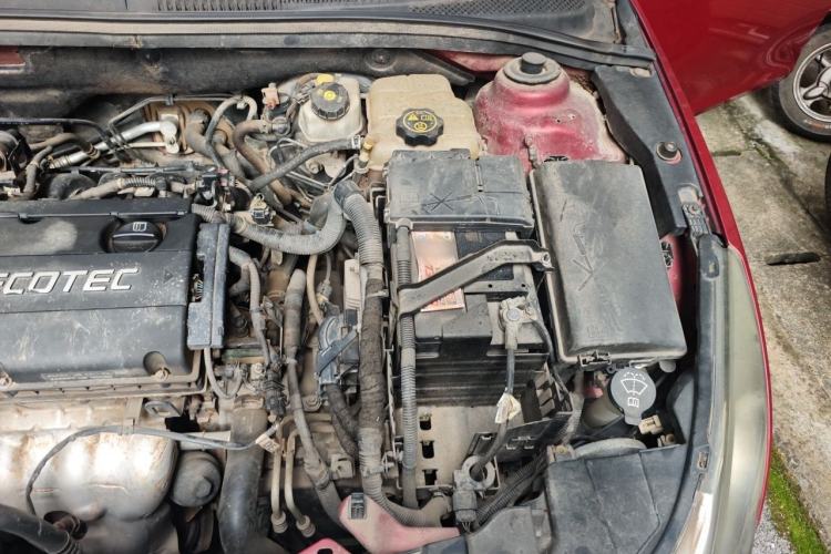 Used Chevrolet Cruze 2012 1.6L SE Automatic Engine Bay Left